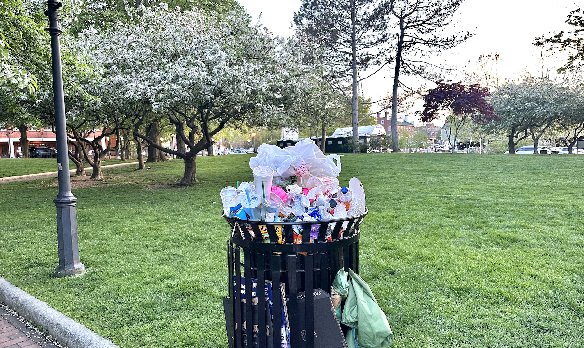 Japan Removed Public Trash Cans, and Its Streets Are Spotless. Would That Work Here?